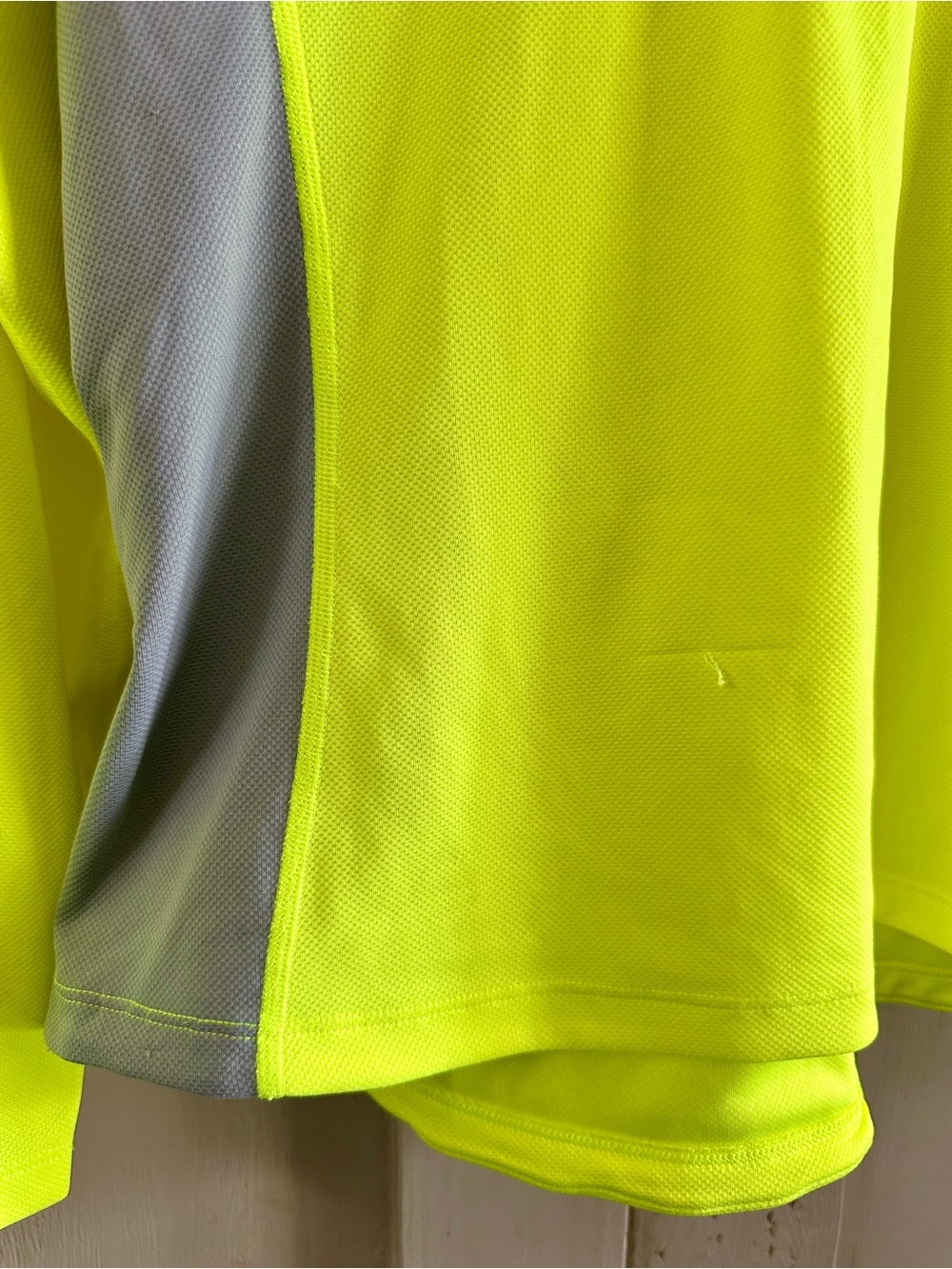 L.L.Bean Women’s Cycling Jersey Neon Yellow Gray 1/4 Zip M Reg - Picture 4 of 7